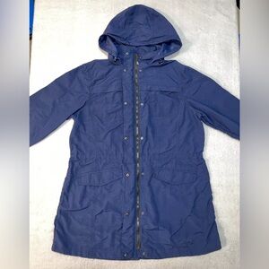 Eddie Bauer VINTAGE size large Nylon and Polyester coat windbreaker